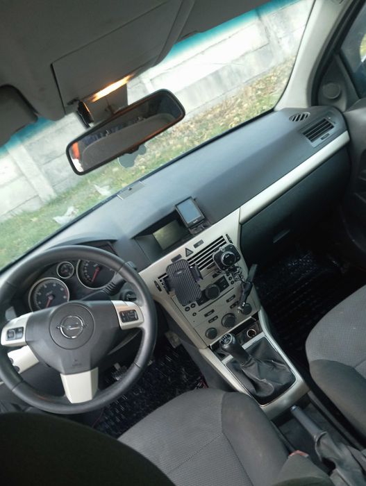 Vând Opel Astra H 1.7 Cdti