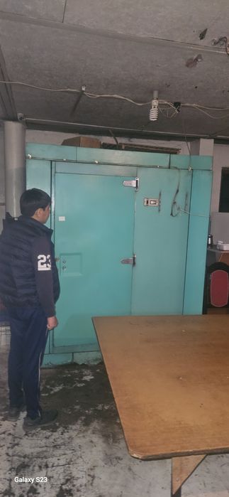 Холодильник промышленный, холодильники, морозилки,