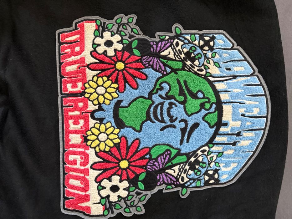 Чисто ново яке True Religion