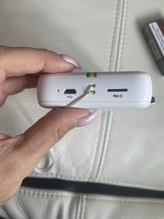 Polaroid фотоапарат за моментни снимки