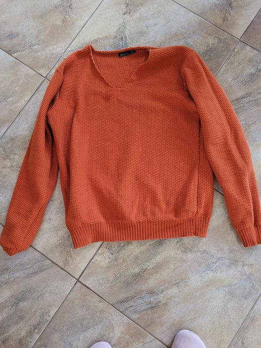 Pulover damă calitate superioara,model f frumos!M