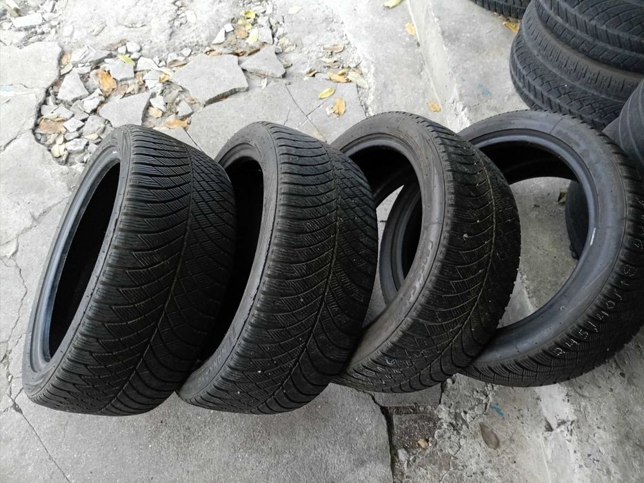 Зимни гуми Nankang 245/40/18 ДОТ 23г. 6мм.