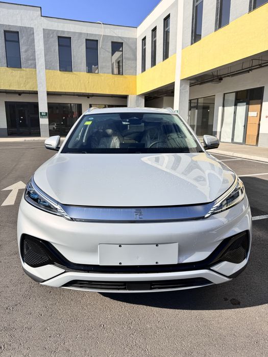 BYD Yuan Plus 4-pozitsiya