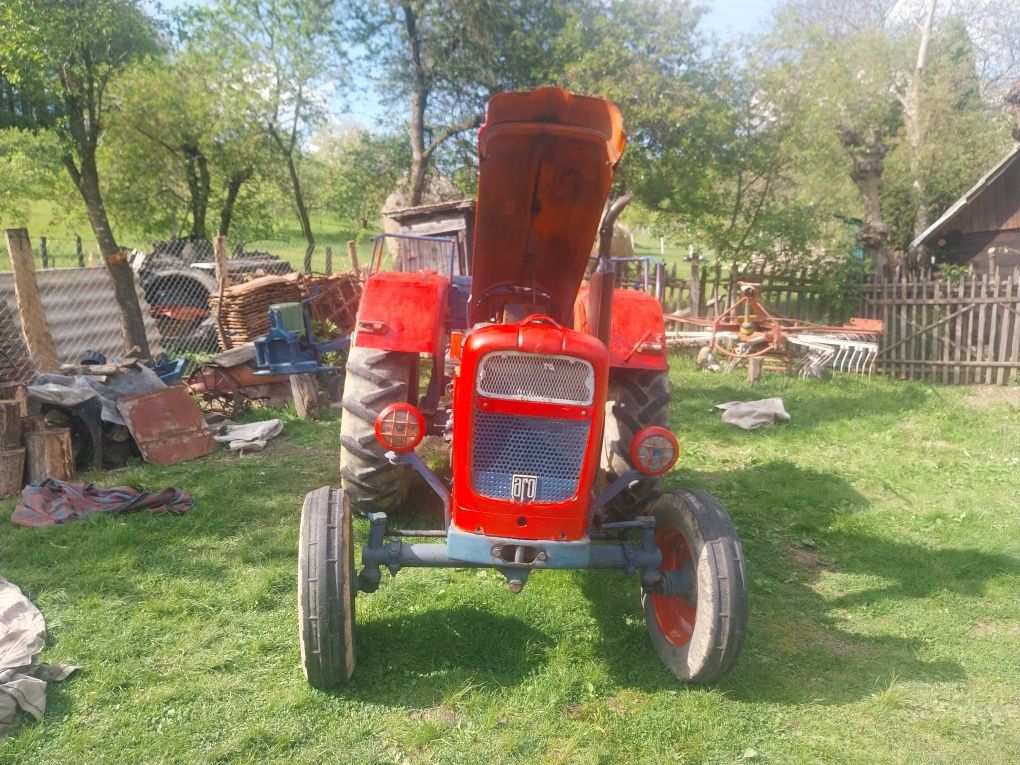 Vand tractor fiat italian