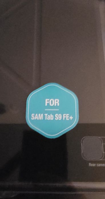 Vand Husa Nillkin pentru protecție Samsung Galaxy TAB S9 FE+ noua.