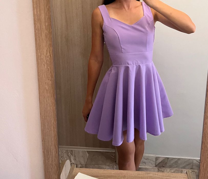 Официална къса рокля