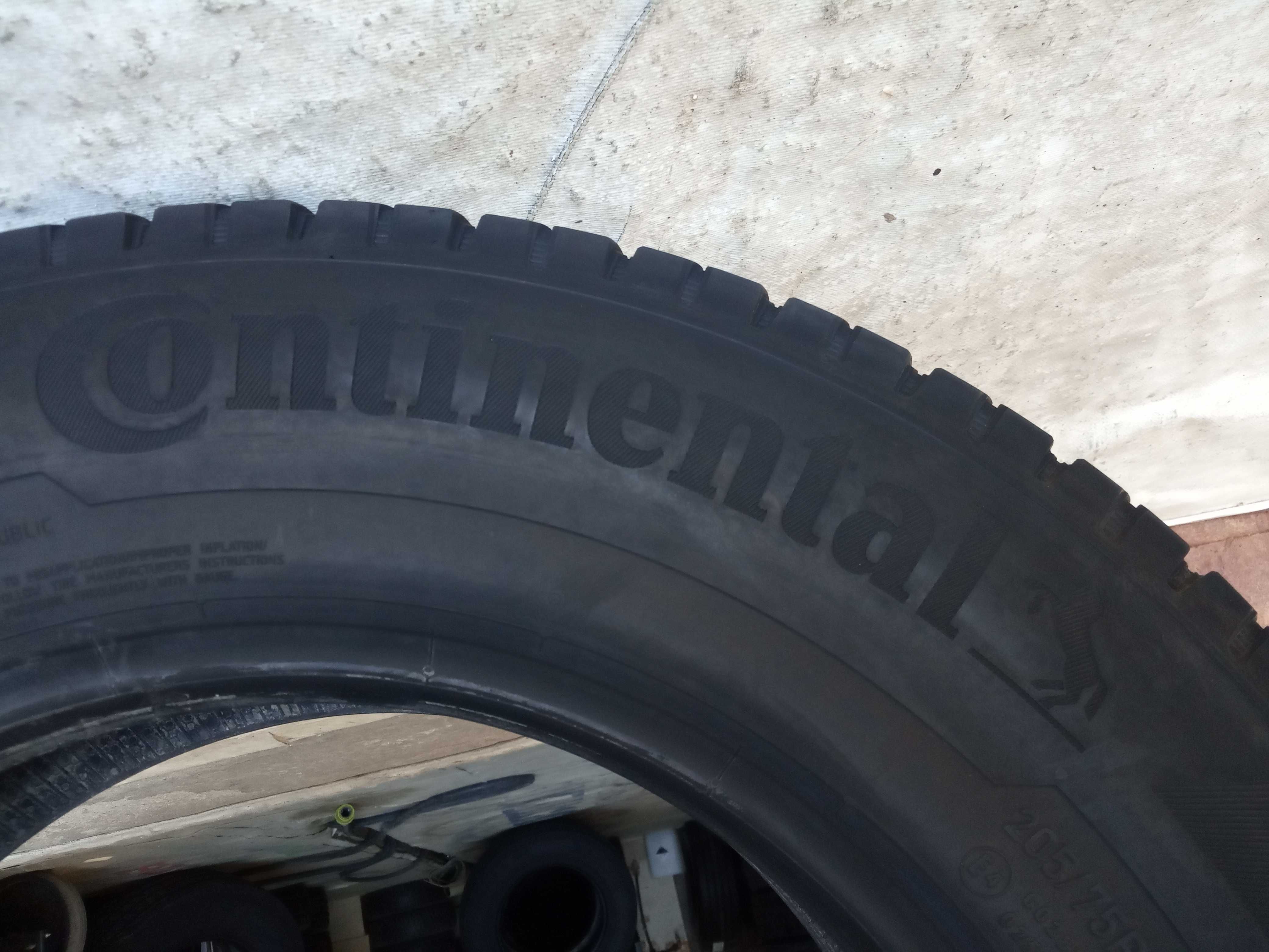 1 тежкотоварна гума 205/75R17.5 Continental Hybrid LD3 124/122M M+S