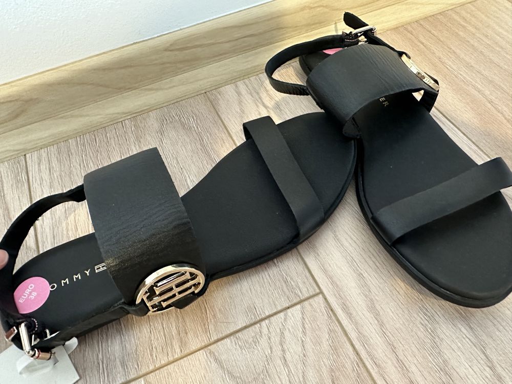 Sandale de piele