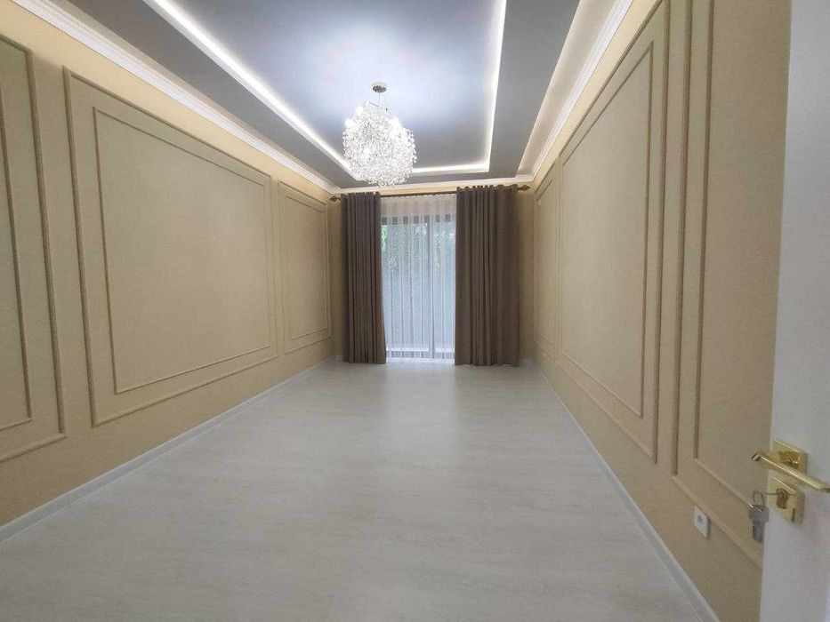 Янги New classik Uy  sotiladi.