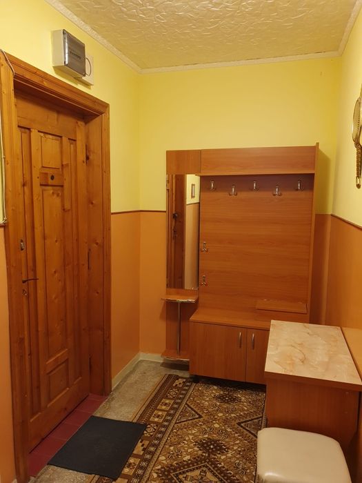 Inchiriez apartament 2 camere et 2