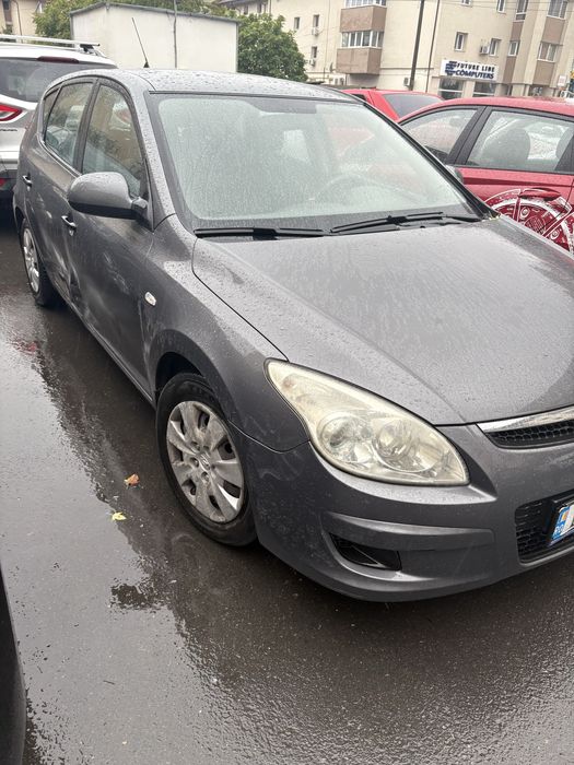 Auto Hyundai I 30