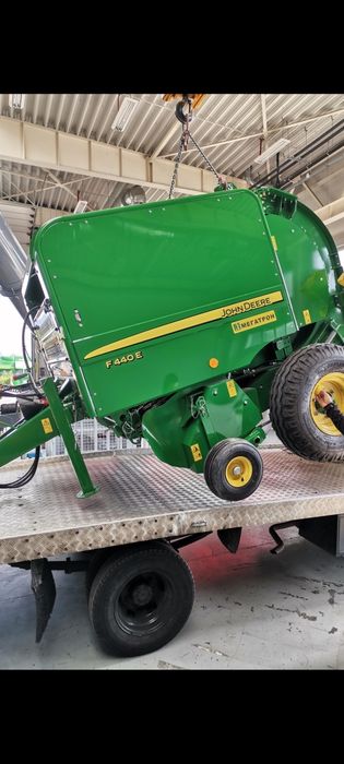 John Deere F440 E 120 см.