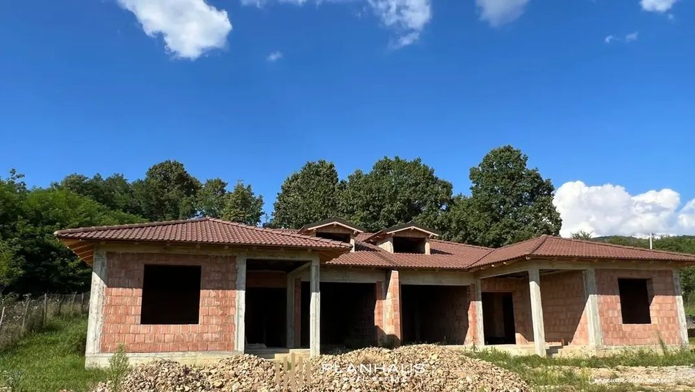 SUPER OFERTA!! Vand!! 2 bucati duplex  la roșu Baia Mare