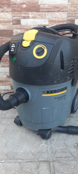 Прахосмукачка  Karcher  nt35/1 Tact Тупалка Сухо Строителство Почиства