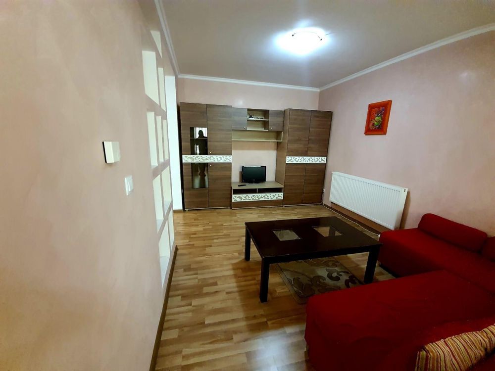 Apartament de inchiriat
