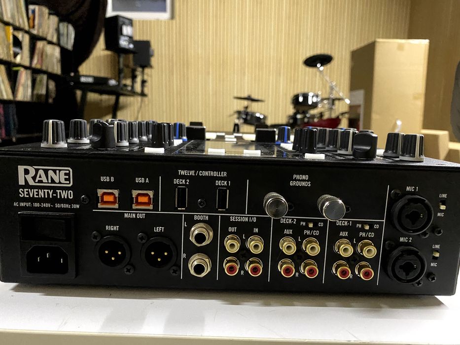 Mixer Dj Rane 72, Rane Twelve