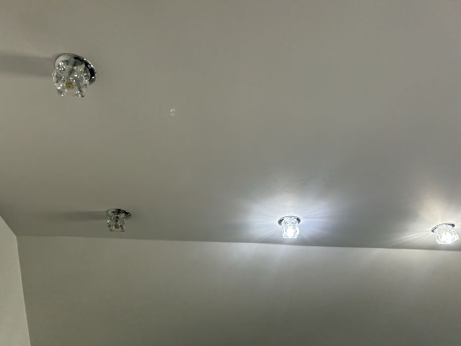 Spoturi incastrate LED