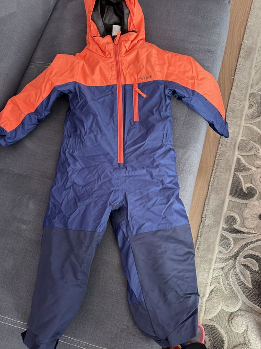 Combinezon iarna Decathlon 3-4 ani