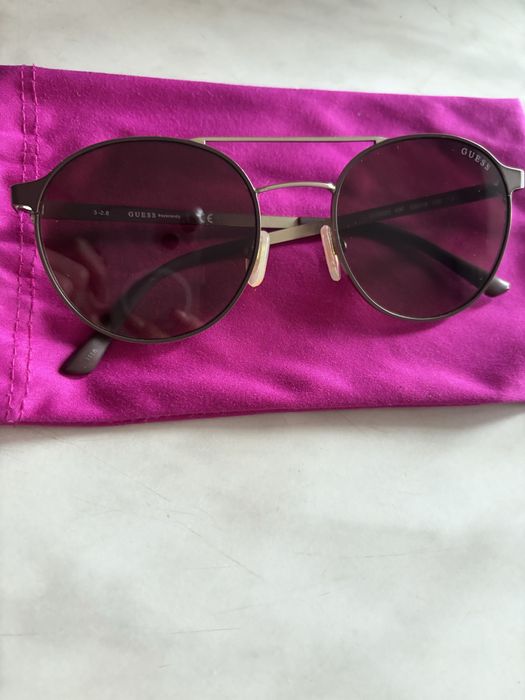 Guess - дамски слънчеви очила
