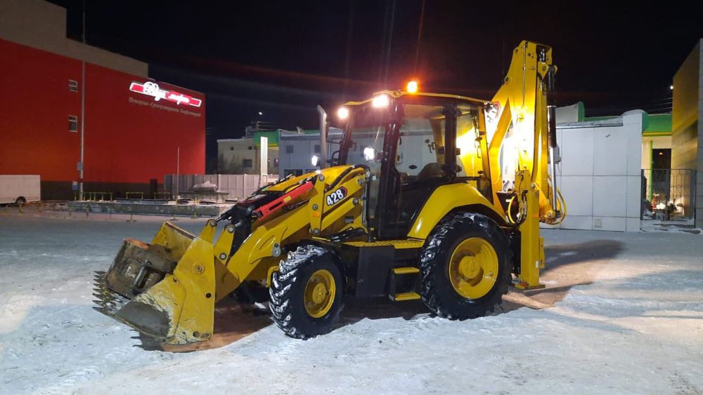 Услуги Экскаватор погрузчик ,JCB , CAT, Петушок, гидромолот , трактор