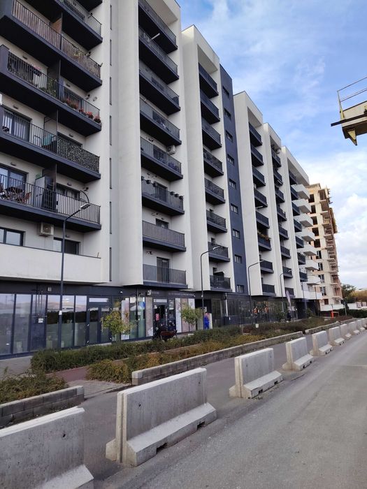 Inchiriez in regim hotelier apartament cu o camera