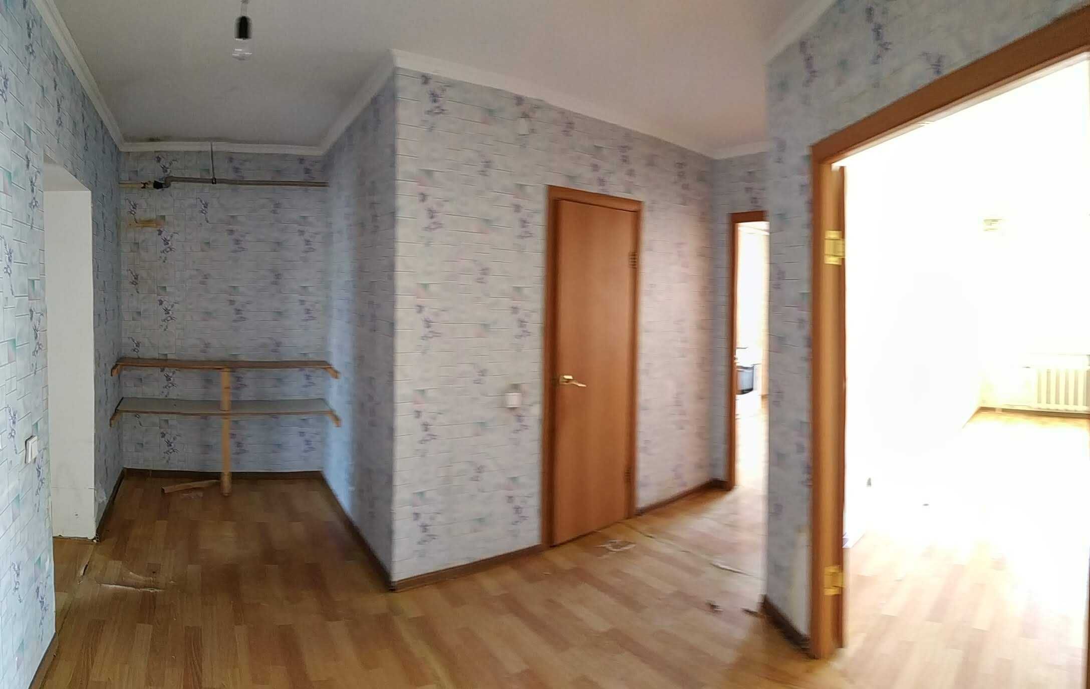 • Продам 3-комнатную 76м² возле ТД Жан-Нур!