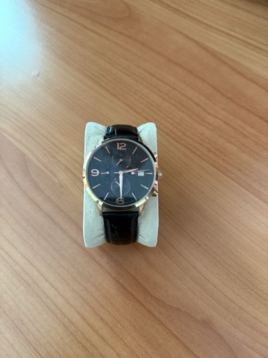 Vand ceas barbatesc elegant pentru barbati!