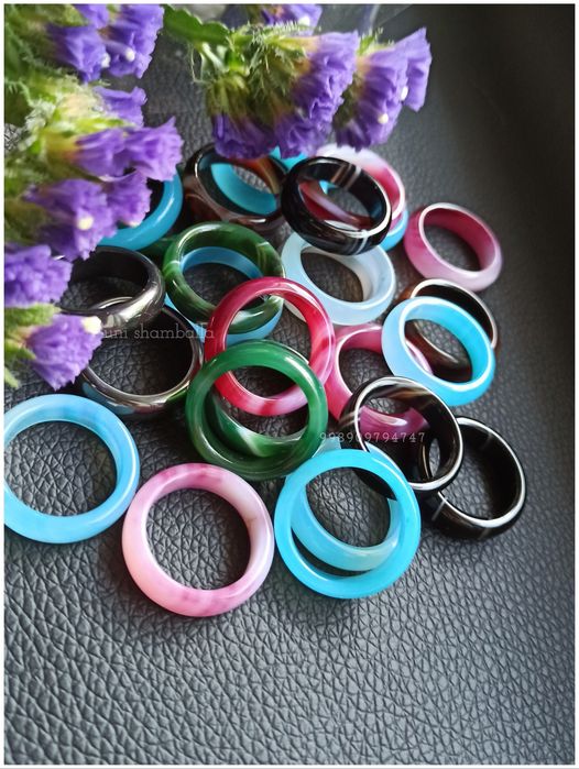 Парные кольца кольцо из натурального агата.