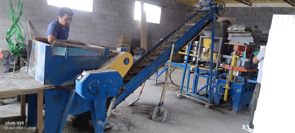 Продам оборудование по производству Трехслойного теплоблока