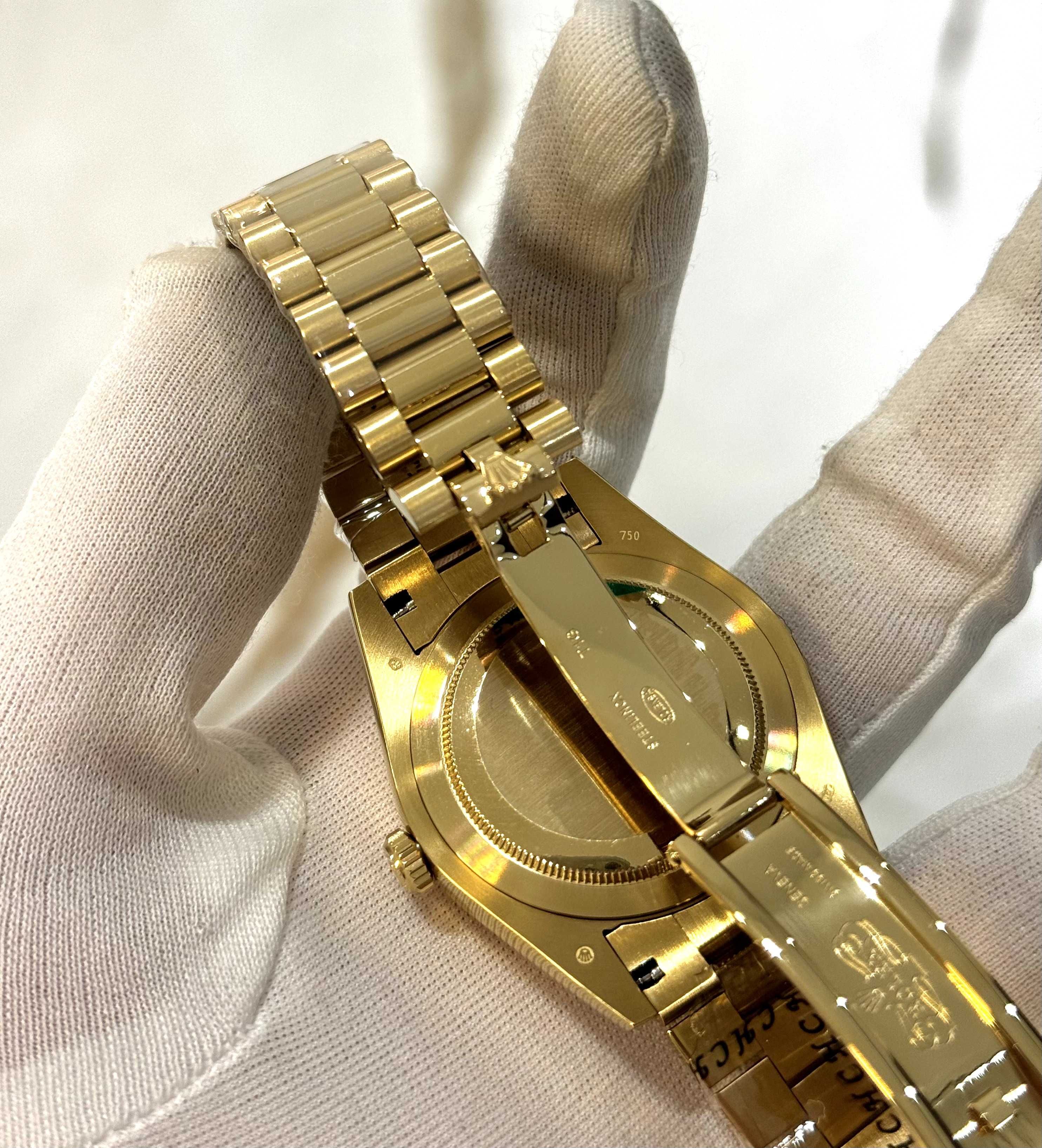 rolex day-date 40mm yellow gold black