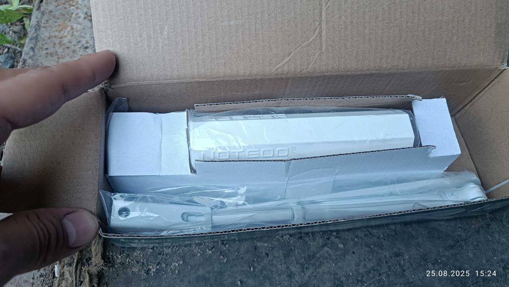 продам доводчики Isparus и Notedo новые