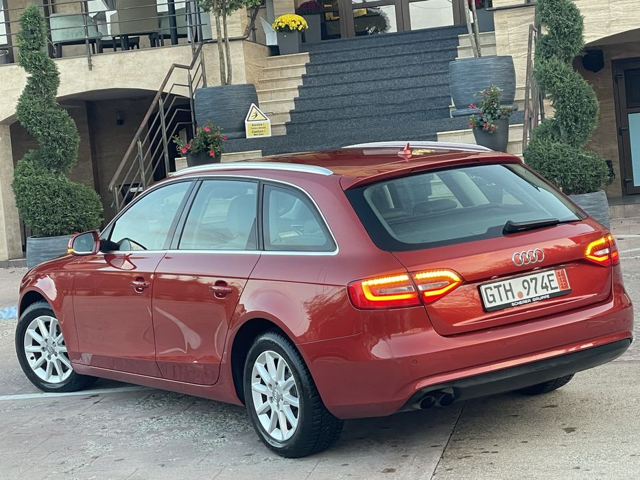 AUDI A4 2.0TDI 177CP 7+1Automat 2014 Euro-5*Culoare facuta la comanda*