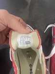 Converse tenisi rosii