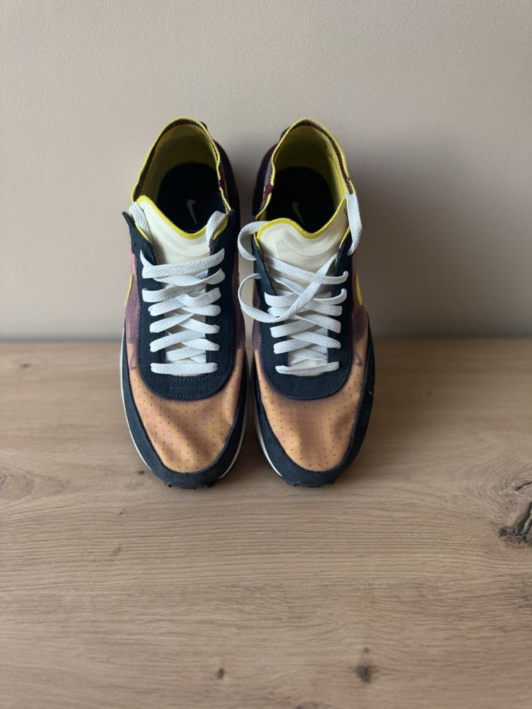 Nike Waffle One маратонки
