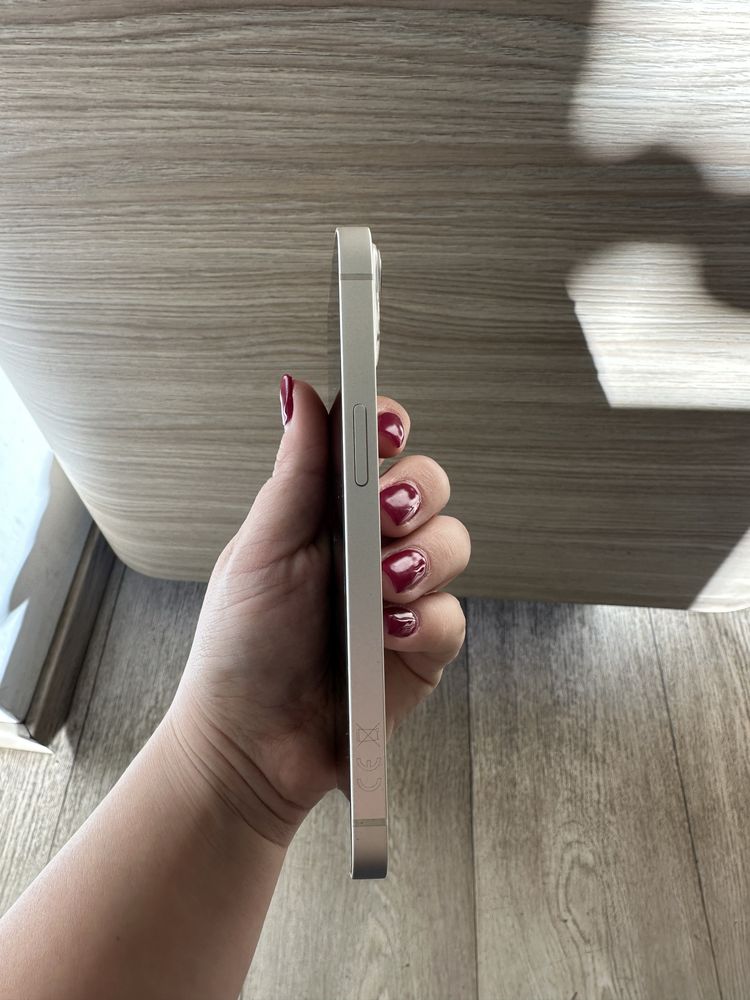 Iphone 13 128gb бял 100% капацитет батерия