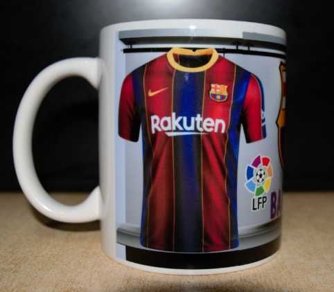 Футболна Чаша на BARCELONA с Ваше име!Уникална Фен Чаша Барселона