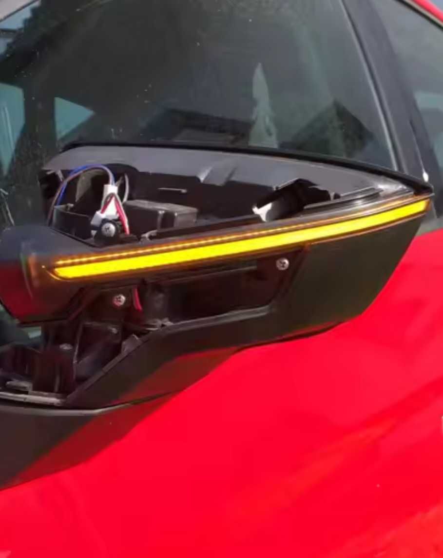 Динамични бягащи мигачи за огледалата за Сеат Леон Seat Leon Ibiza