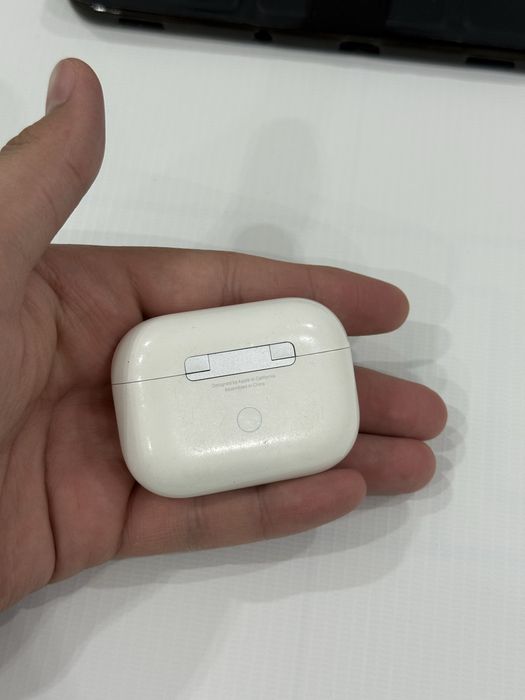 Airpods Pro 1 with Magsafe