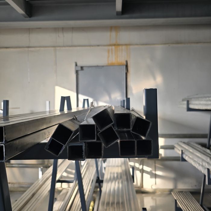 Продажа нержавеющих листов,алюминивых листов, бронза,латунь, медь.