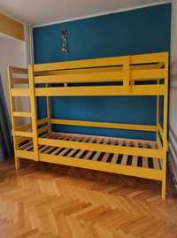 Vand AZI pat IKEA suprapus din lemn de pin