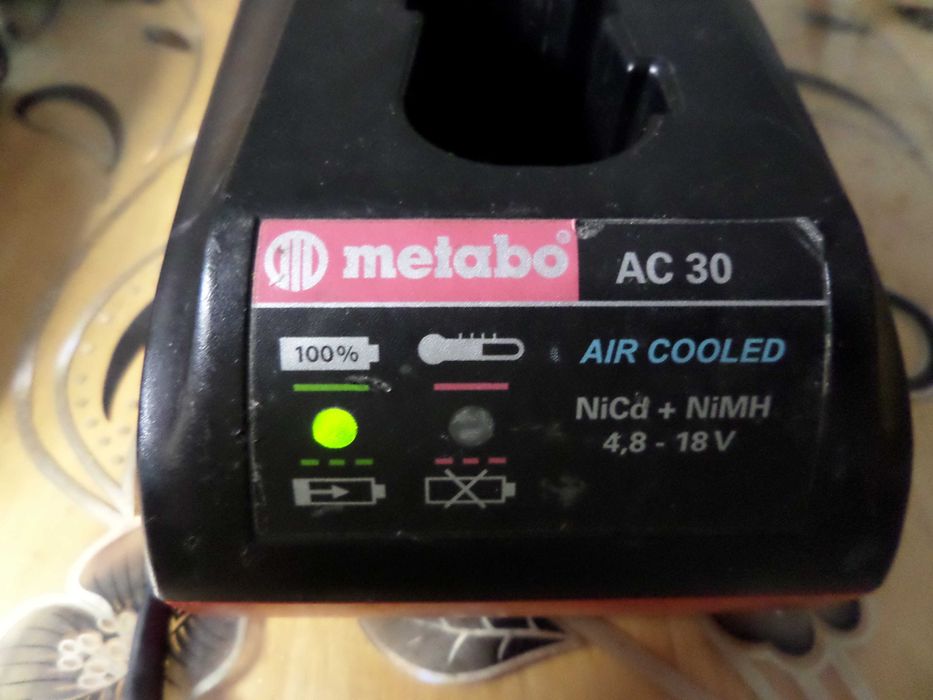 Metabo AC30 4,8v-18v air cooled incarcator acumulatori