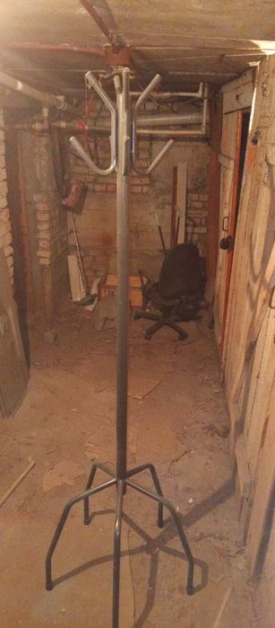 Вешалка напольная