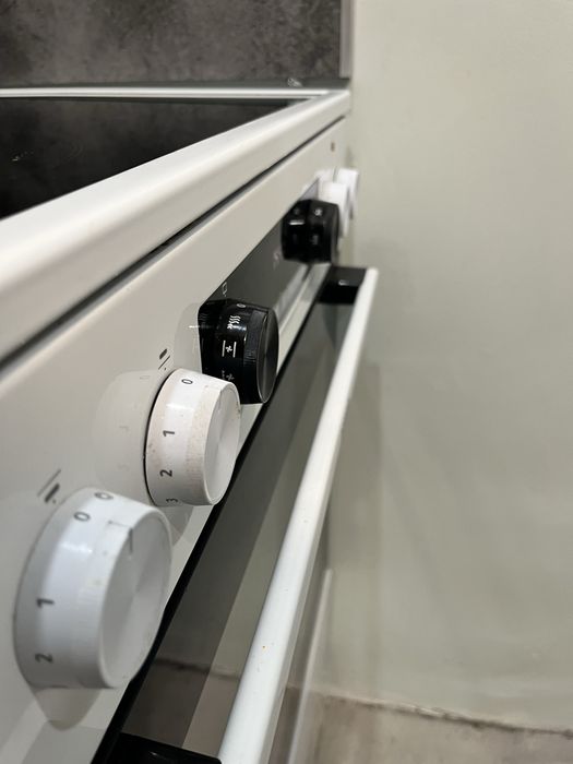 Печка с керамичен плот Горенйе! като нов