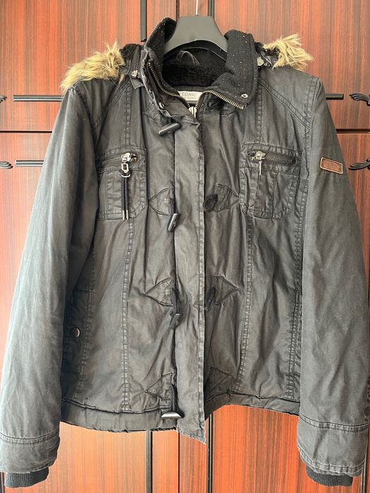 От 5 лв до 30лв Дамски зимни палта Tom Tailor, Esprit, Gin Tonic, Nedo