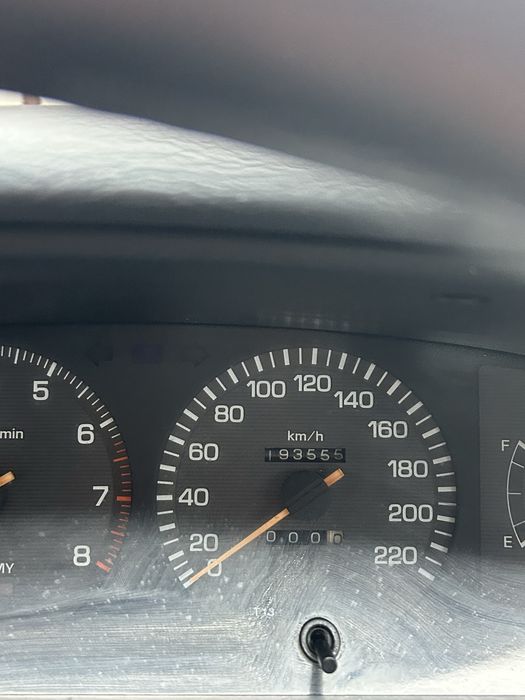 Vand Toyota carina 2