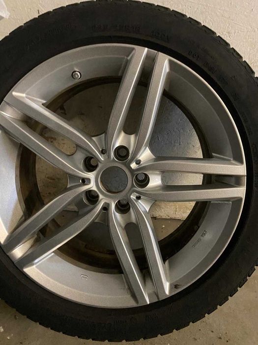 Jante 18 originale Bmw G30 anvelope Iarna 245/45R18 GoodYear Ultragrip