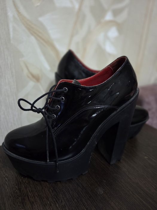 Продам туфли (Есть новые)