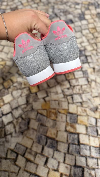 Adidas Samoa nepurtati