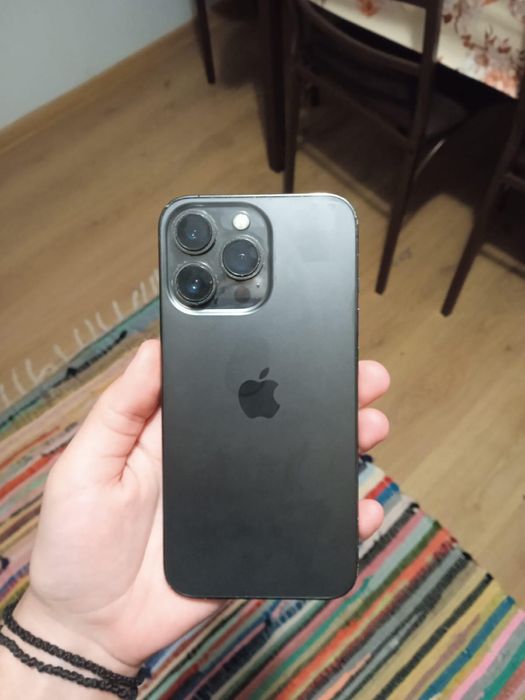 Iphone 13 pro luat de nou din magazin