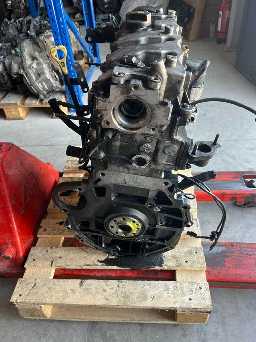 Двигател HYUNDAI SANTA Fe 2.2 CRDI 08г.-КОД:D4EB